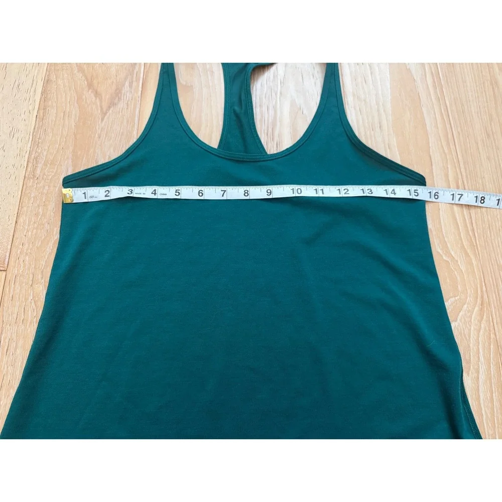 Lululemon Racerback Tank Top Teal Green Curved‎ Hem Athletic Workout  active - Picture 2 of 6